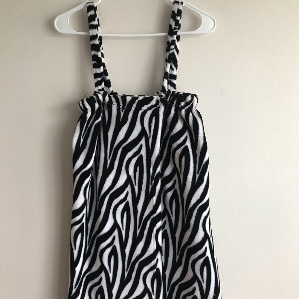 Women’s robe